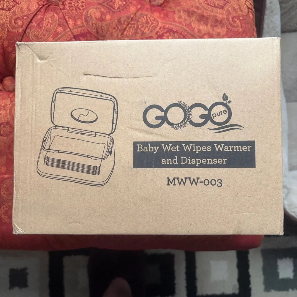 GoGo Pure Baby Wet Wipes Warmer & Dispenser MWW-003 New Open Box Pink Electric